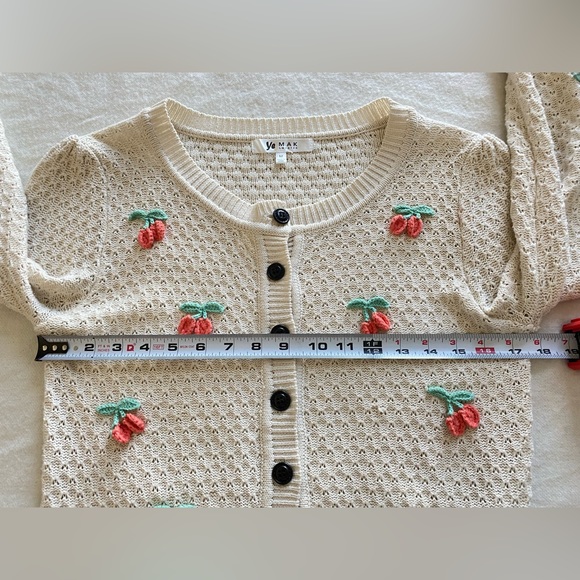 Vintage 50s Cherry Cardigan - Picture 3 of 7